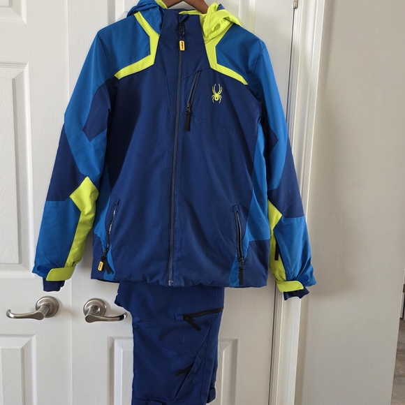 Spyder Other - Boys Spyder Leader Technical Ski Jacket and Pants Set. Size 20